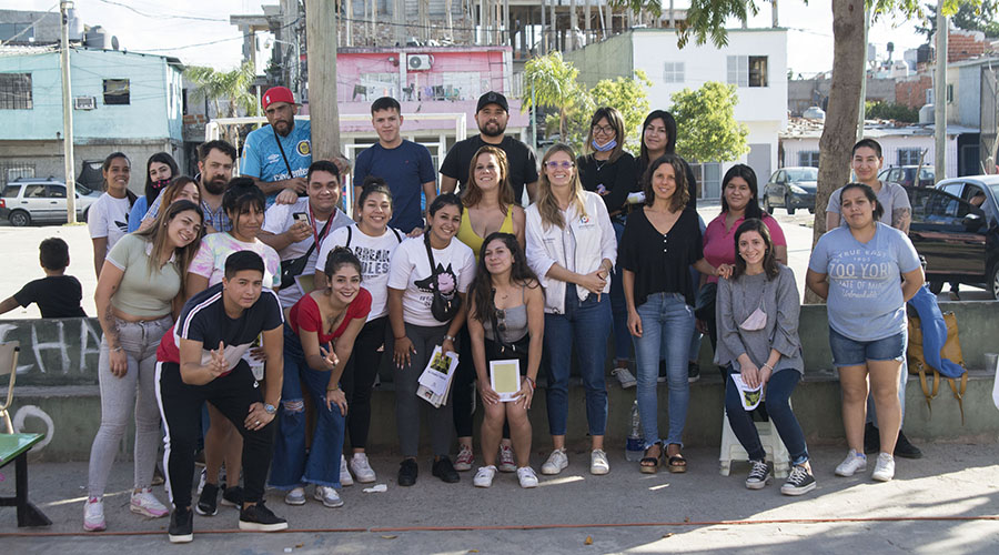 04-20 Empleo joven - villa 21-24 bonelli