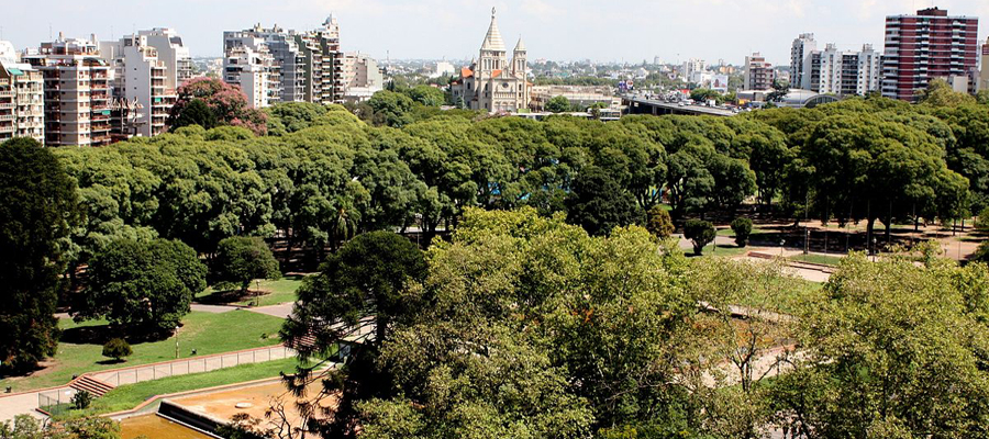 1200px-Vista_general_de_Parque_Chacabuco