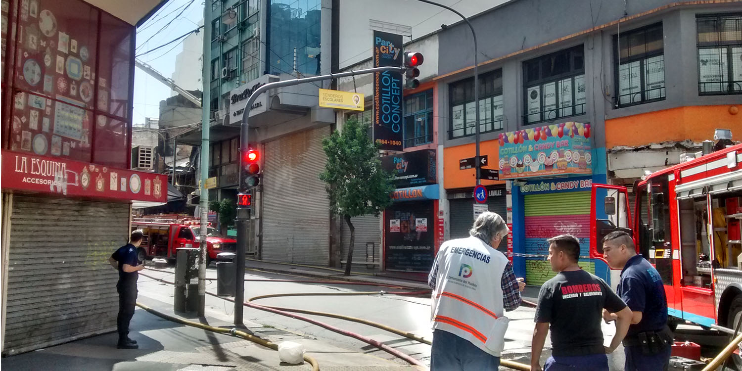 Incendio en local textil 1500x750