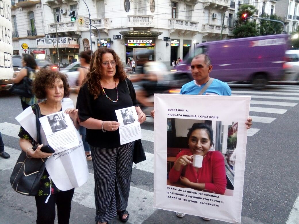 Familiares de Nicolaza Dionicia López Solís