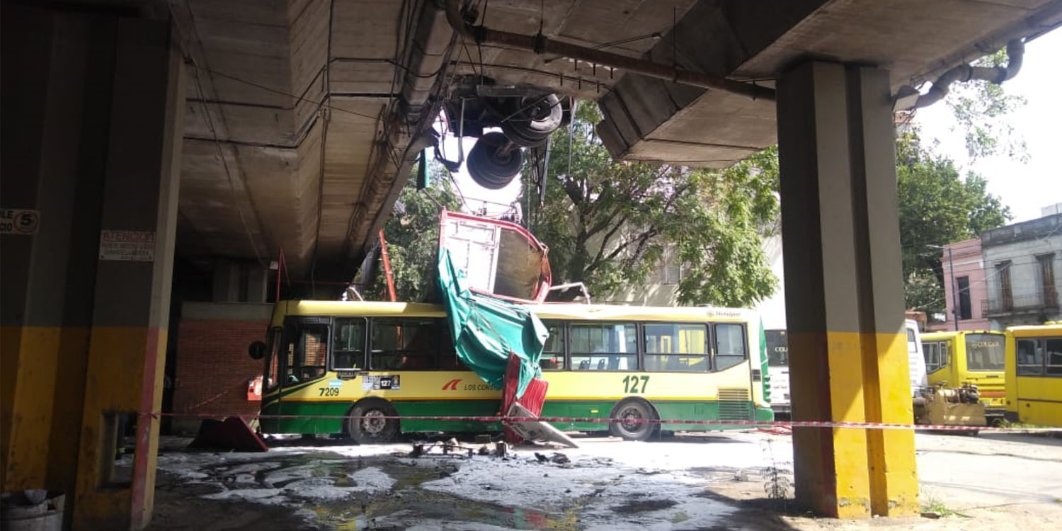 choque y vuelco 25 de marzo_1500x750