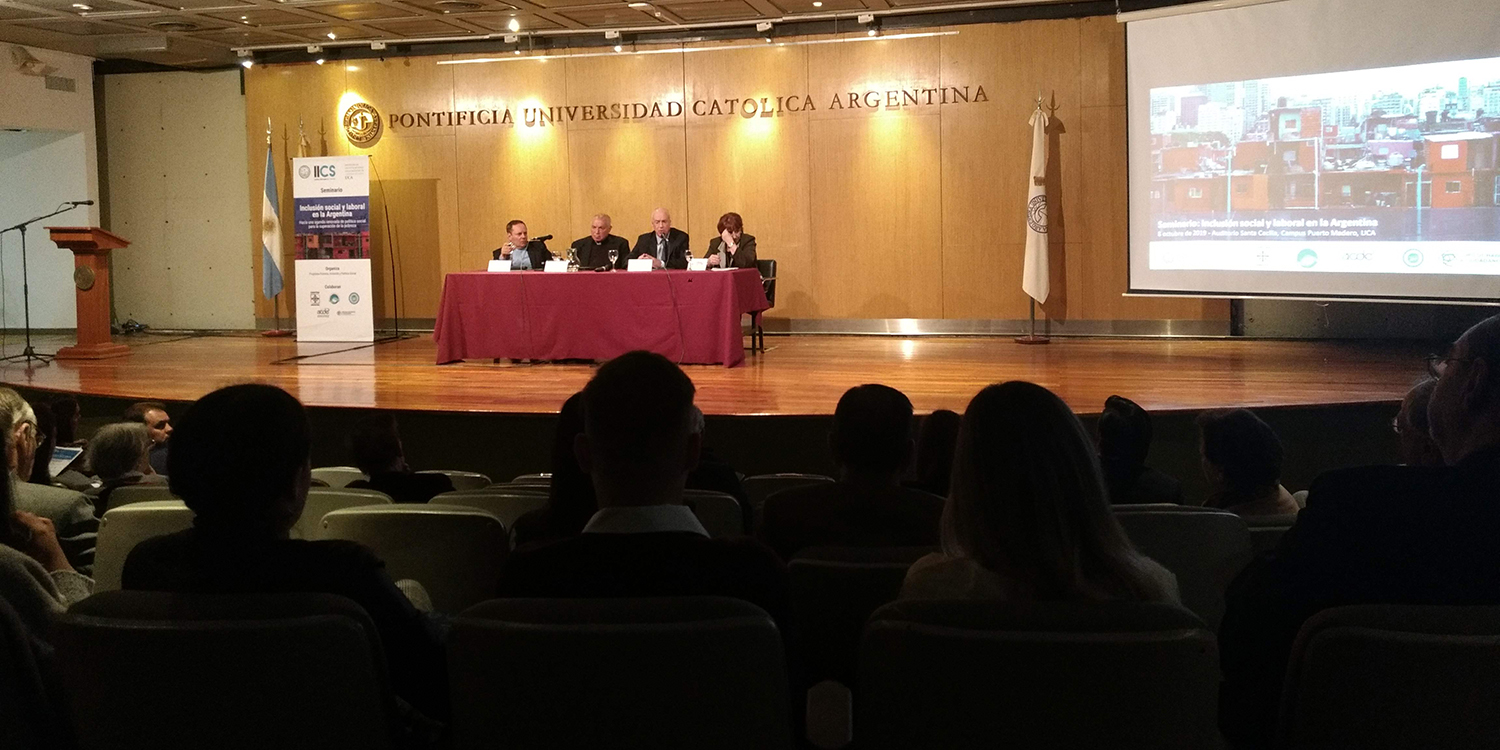 seminario uca_1500x750