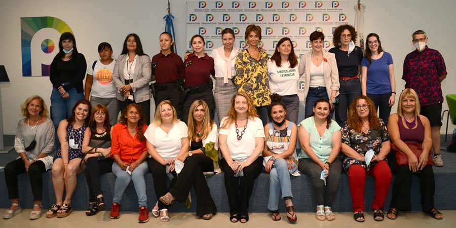 encuentro-mujeres-7M-grupales-900x450-3