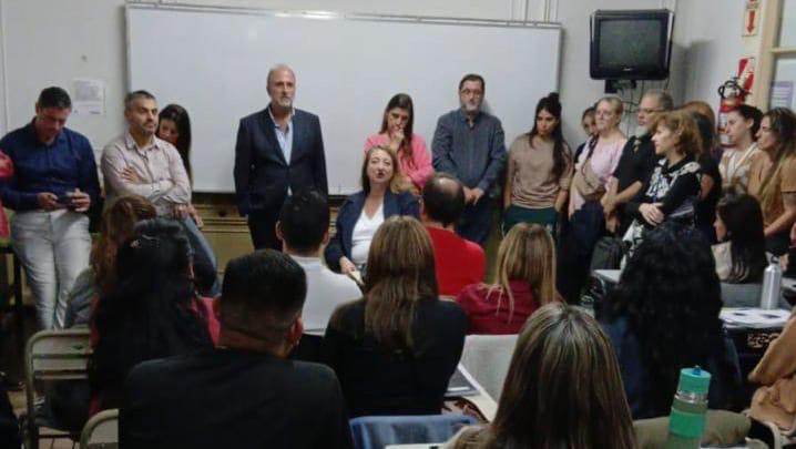 d5c2a4a8-df06-438a-bc2b-a5d970a6fdf2