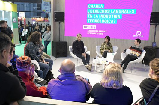 05-01 feria del libro Derechos Laborales en la Industria Tecnologica WEB 1