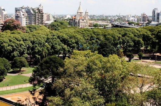 1200px-Vista_general_de_Parque_Chacabuco