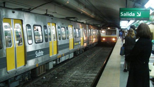 Buenos_Aires_-_Subte_-_Facultad_de_Medicina_5