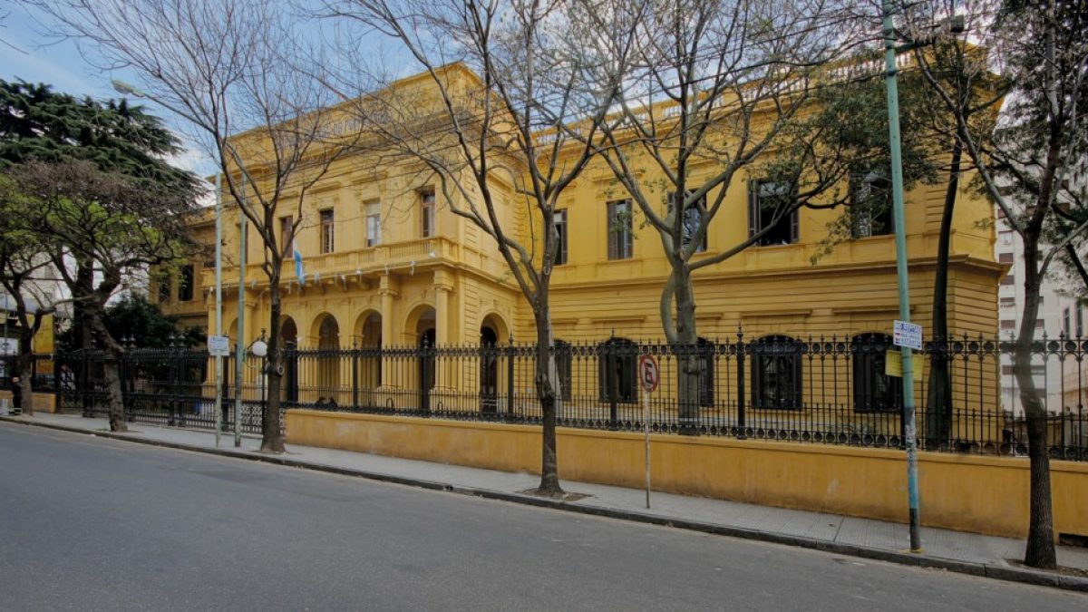 escuela Mariano Acosta