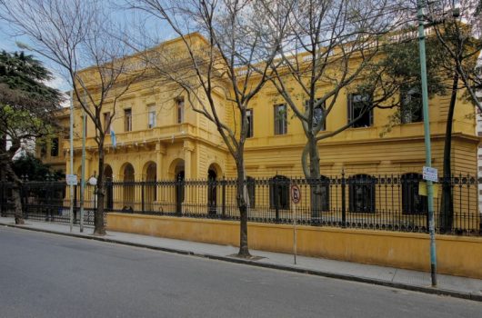 escuela Mariano Acosta