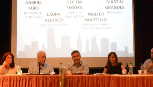 Encuentro en la Facultad de Económicas de la UBA por la gente en situación de calle