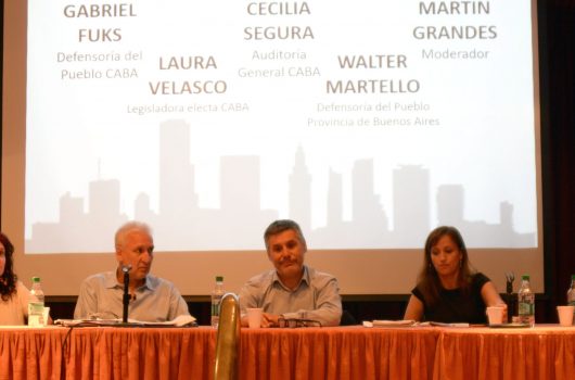 Encuentro en la Facultad de Económicas de la UBA por la gente en situación de calle