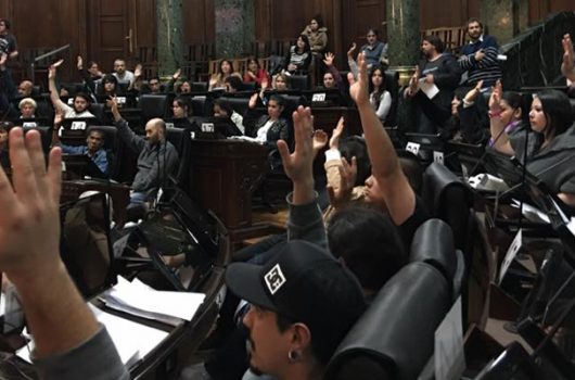 La_legislatura_y_la_Escuela_CENS_44_HGO