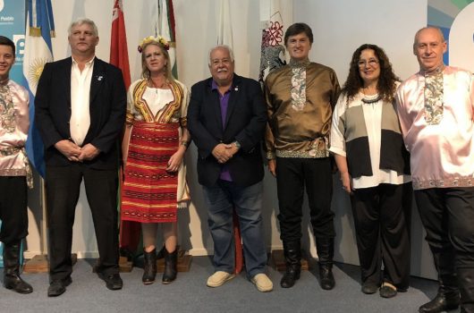 colectividades y mujer_1500x750