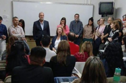 d5c2a4a8-df06-438a-bc2b-a5d970a6fdf2