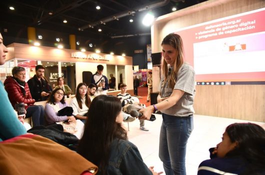 feria violencia digital