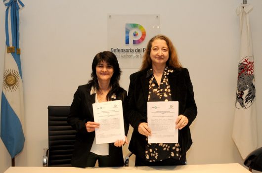 foto convenio inadi 1