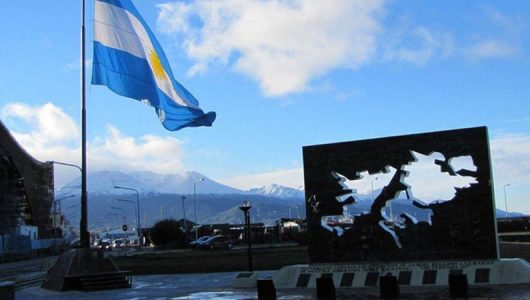 monumento a malvinas 900x450