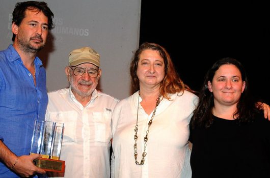 La defensora en la entraga del Premio a los Derechos Humanos Alicia Oliveira 2022